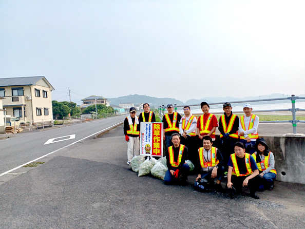 20250705 尾末海岸通り除草作業_集合写真