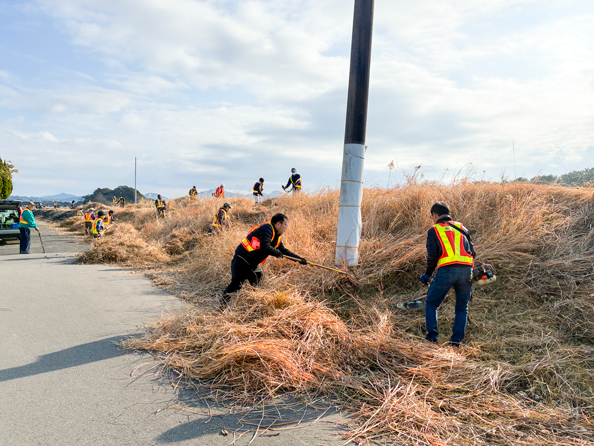 20260222-五十鈴川堤防草刈り