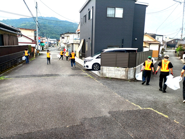 20260720_延岡花火大会後清掃_作業2